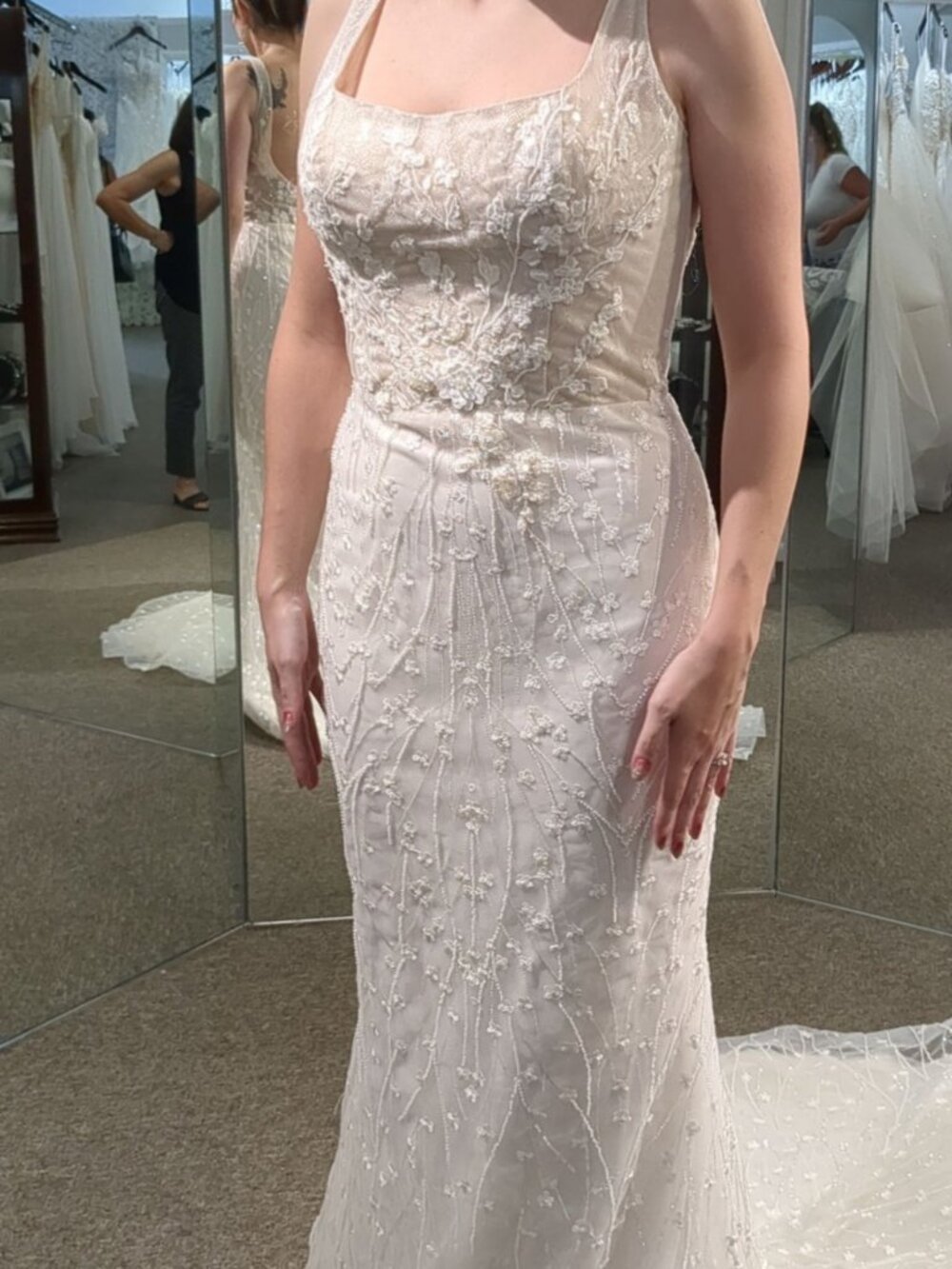 Unaltered Designer Wedding Dress – Abella Collection, Allure Bridal, Size 10